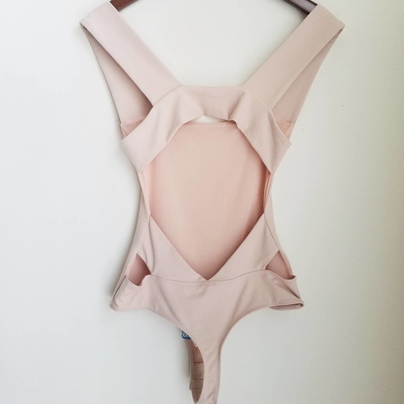 SOLD! FREE PEOPLE Oh She's Strappy Bodysuit NWT - Picture 5 of 12